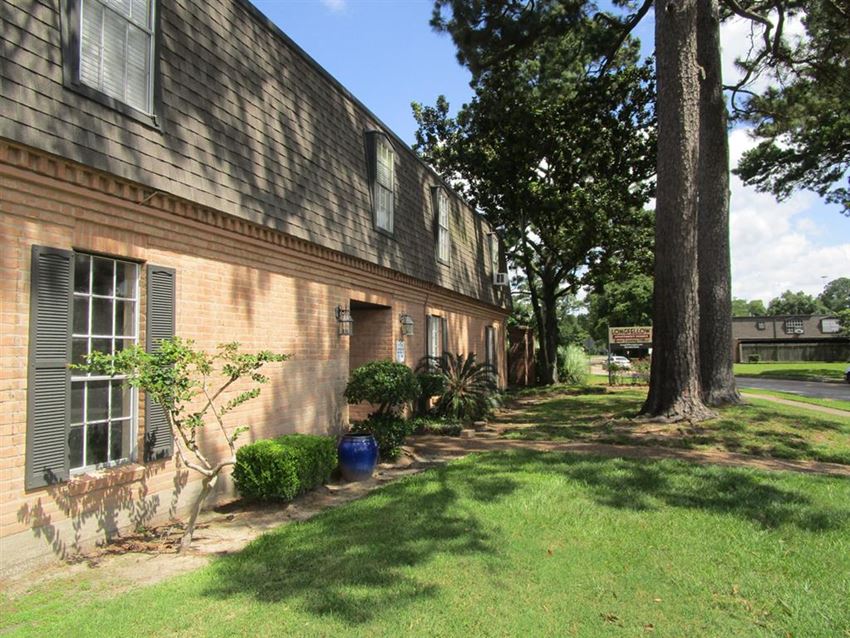 Longfellow Apartments, 1215 Longfellow Drive, Beaumont, TX RentCafe